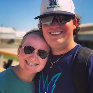 Meet your Posher, Cameron